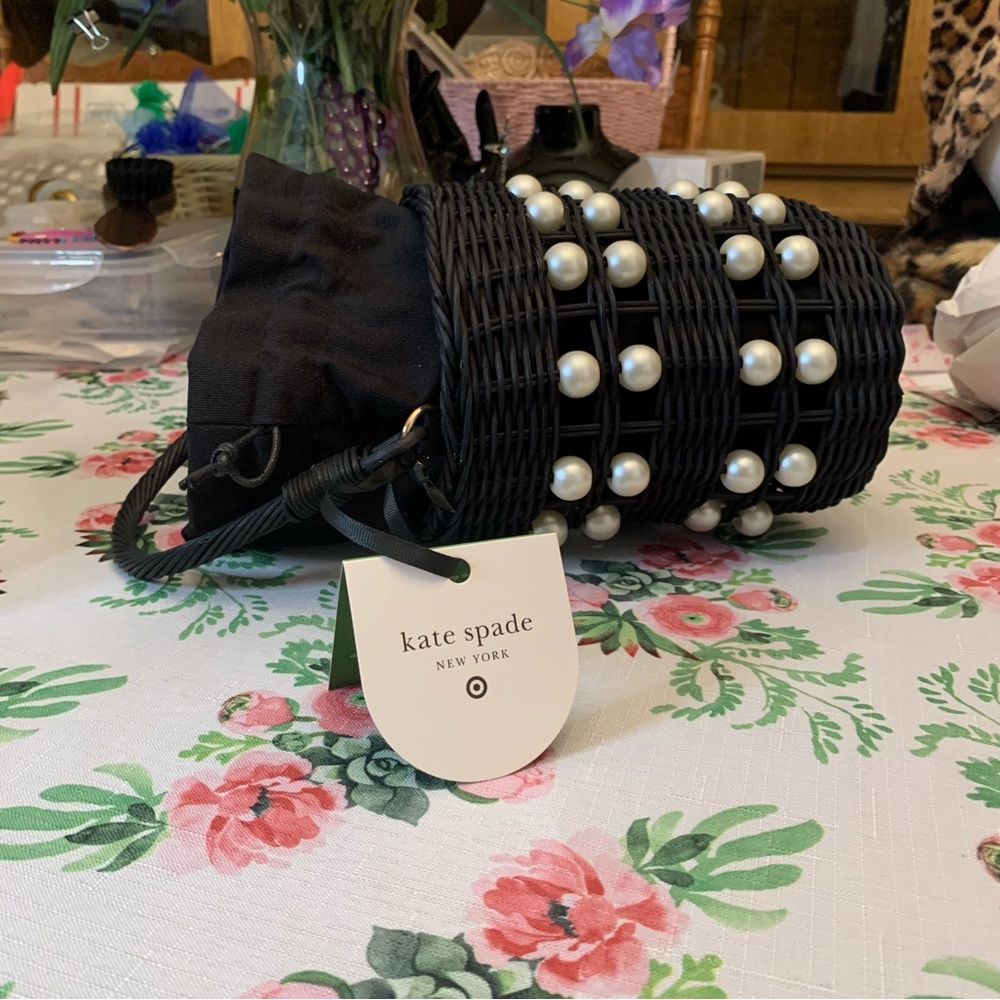 ❤️Price Drop❤️Kate Spade Elegant Black Satchel Bag with Pearls & Gold Accents - Picture 8 of 8